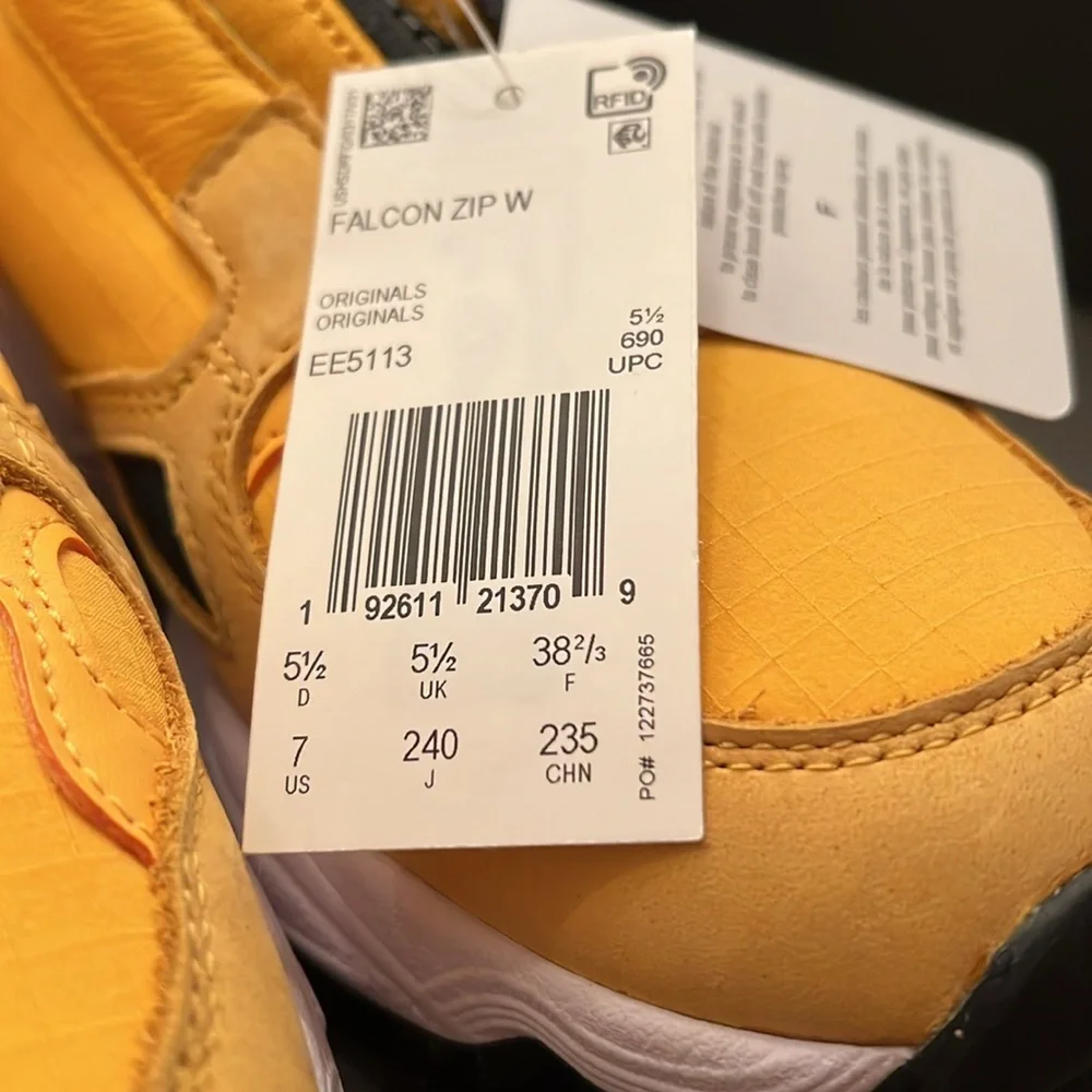 Adidas - Picture 4 of 5